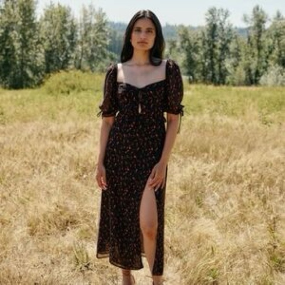 Park & Fifth Black Floral Midi Dress